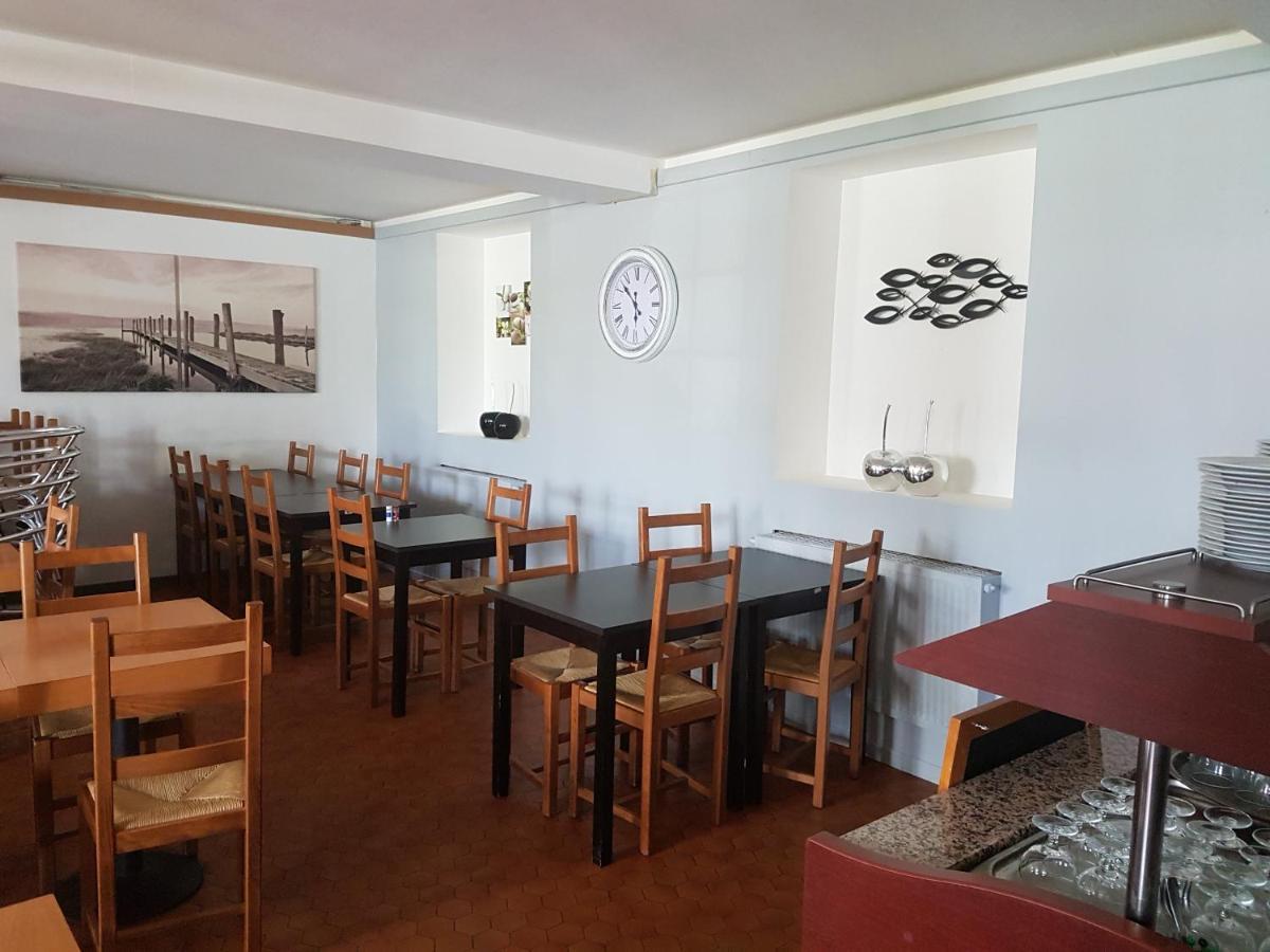 古因福特酒店 Léhon 外观 照片