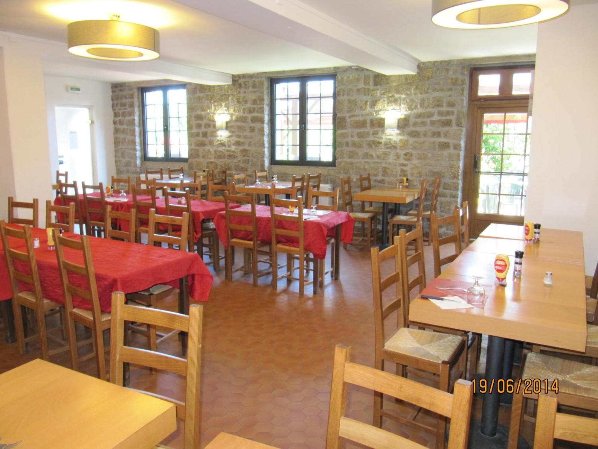 古因福特酒店 Léhon 外观 照片